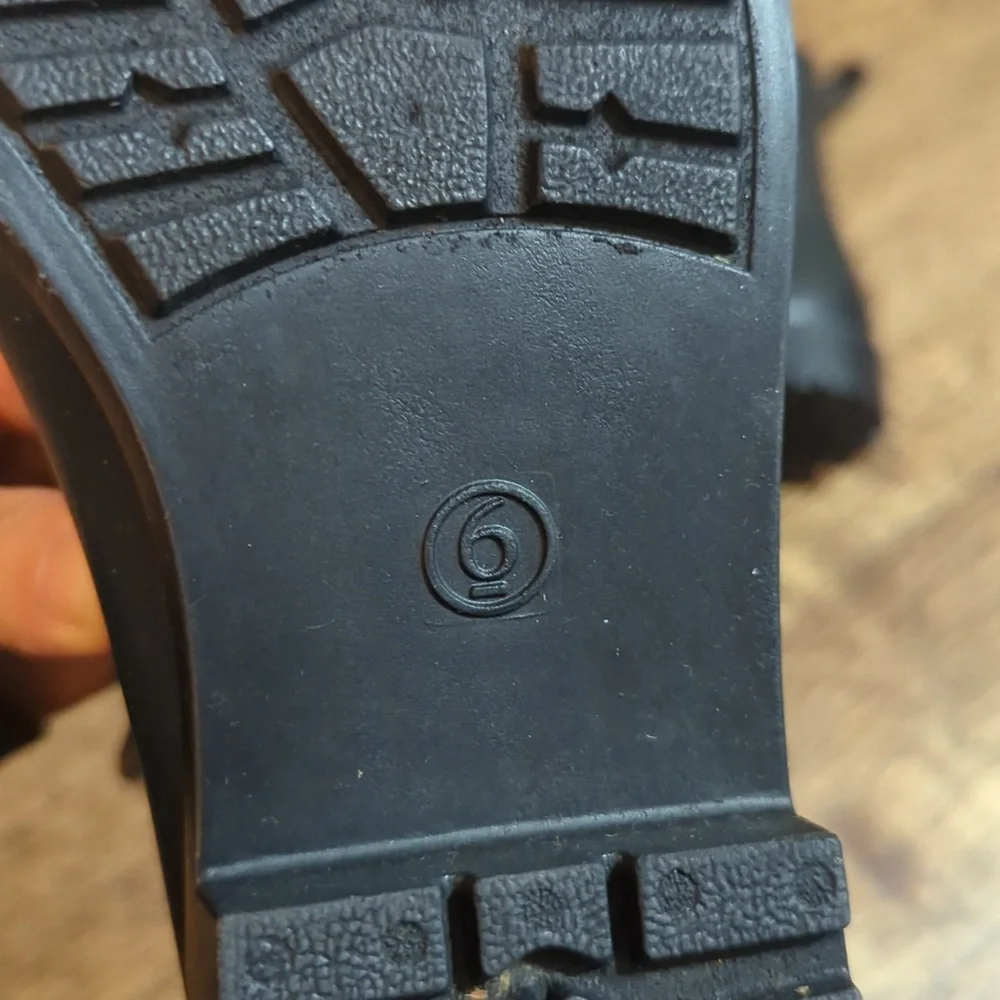 🌸 SALE A‎ New Day Black Almond Toe Pull On Ankle Rain Boot Size 6